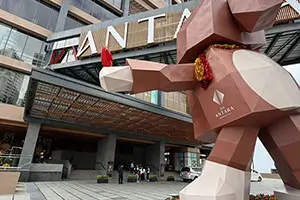 KLIA airport arrival hall for seamless private pickup to Genting Highlands