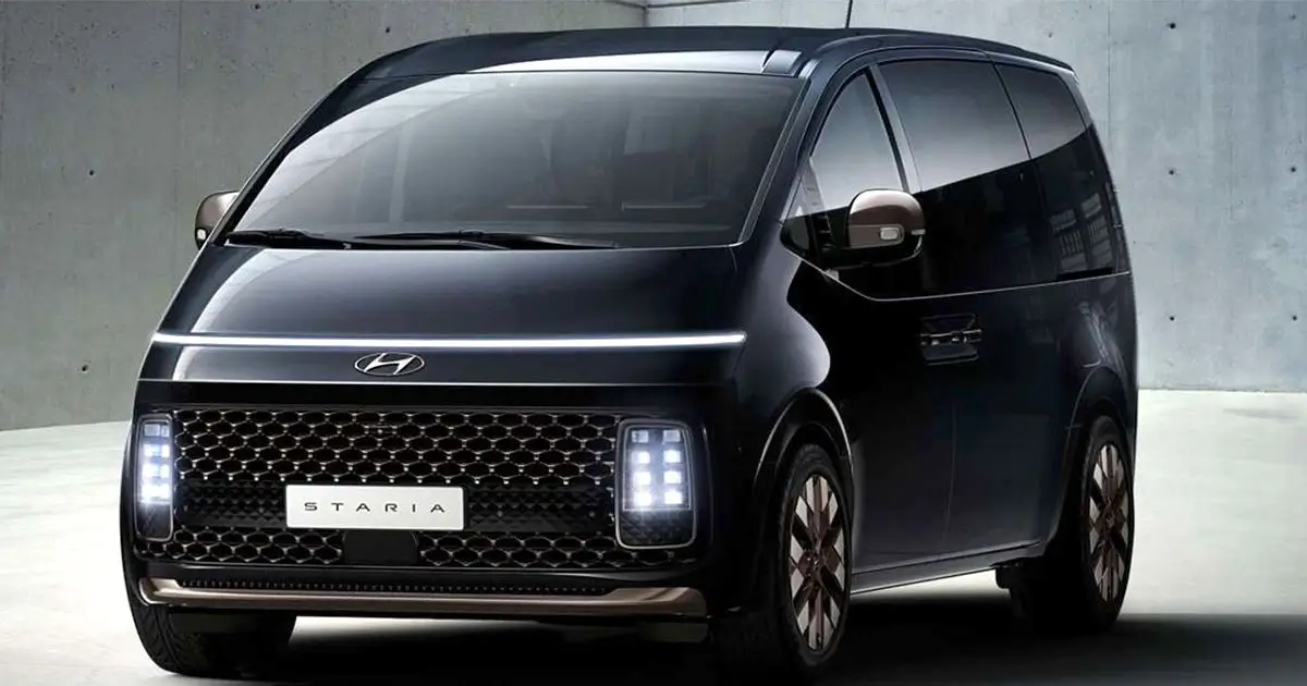 Starex-Staria Family Large MPV Skylimo - Kuala Lumpur Private Charter Transportation